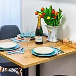 Mamastay Andel Apartamento *